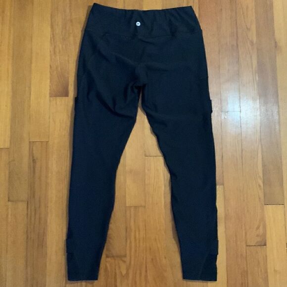 EUC 90 degrees by reflex black leggings with mesh cutouts on side Size S - Picture 5 of 5